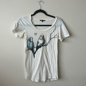 Graphic tee- birds